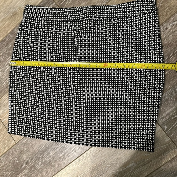 🛍️  perfect for winter or fall mini skirt 65% polyester 25% rayon and lining. - Picture 6 of 10
